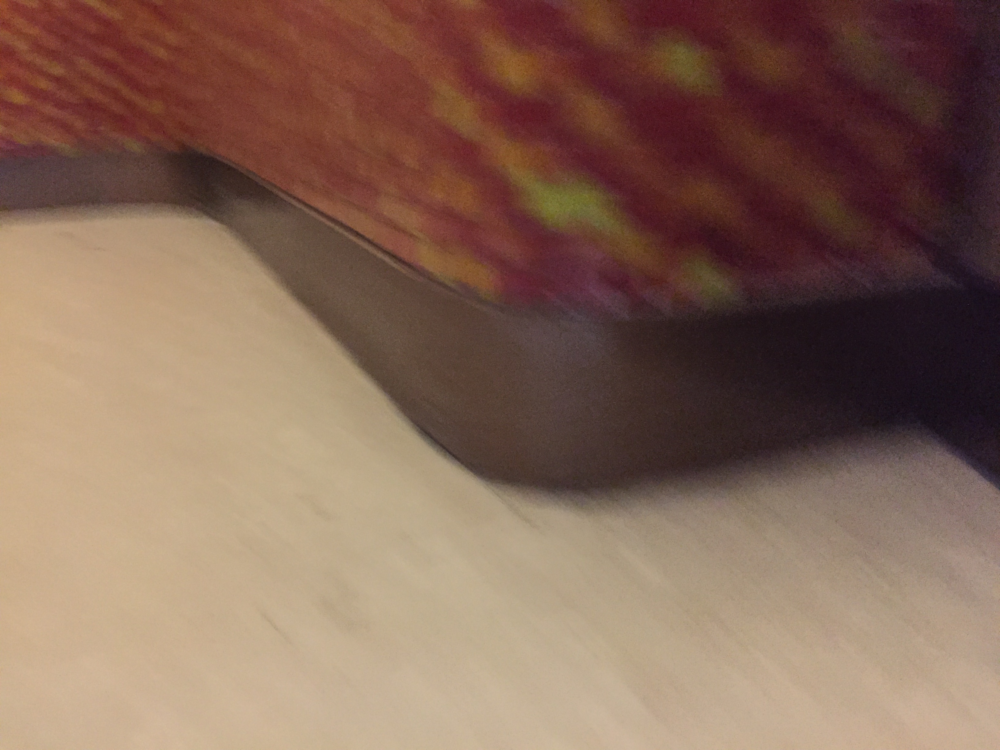 弧形仿古銅地腳線